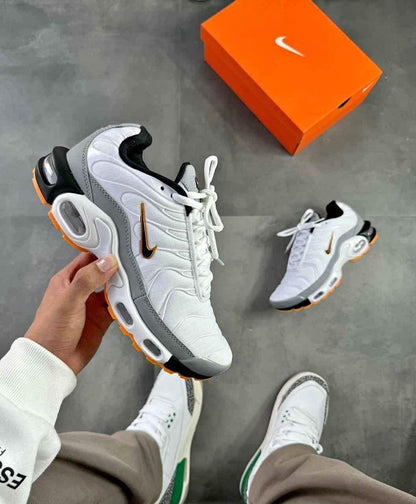 NIKE TN BLANCO