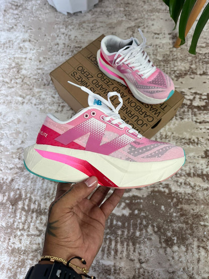 NEW BALANCE FUELCELL ROSA