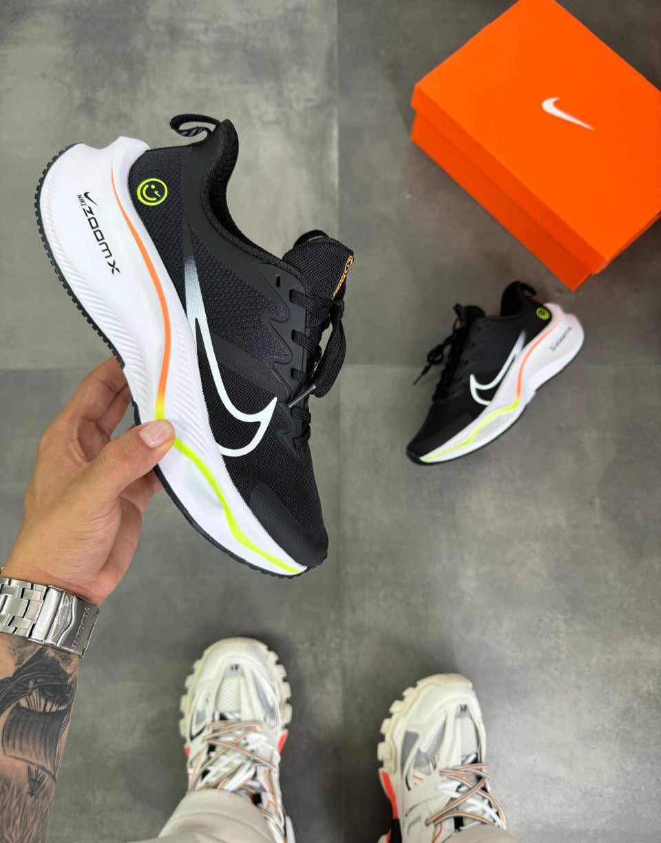 Nike Zoom X Negro color