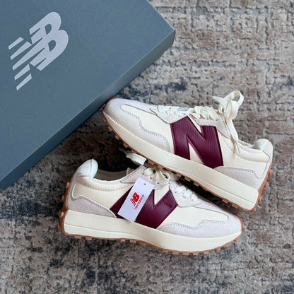 New Balance 327 Blanco Vinotinto