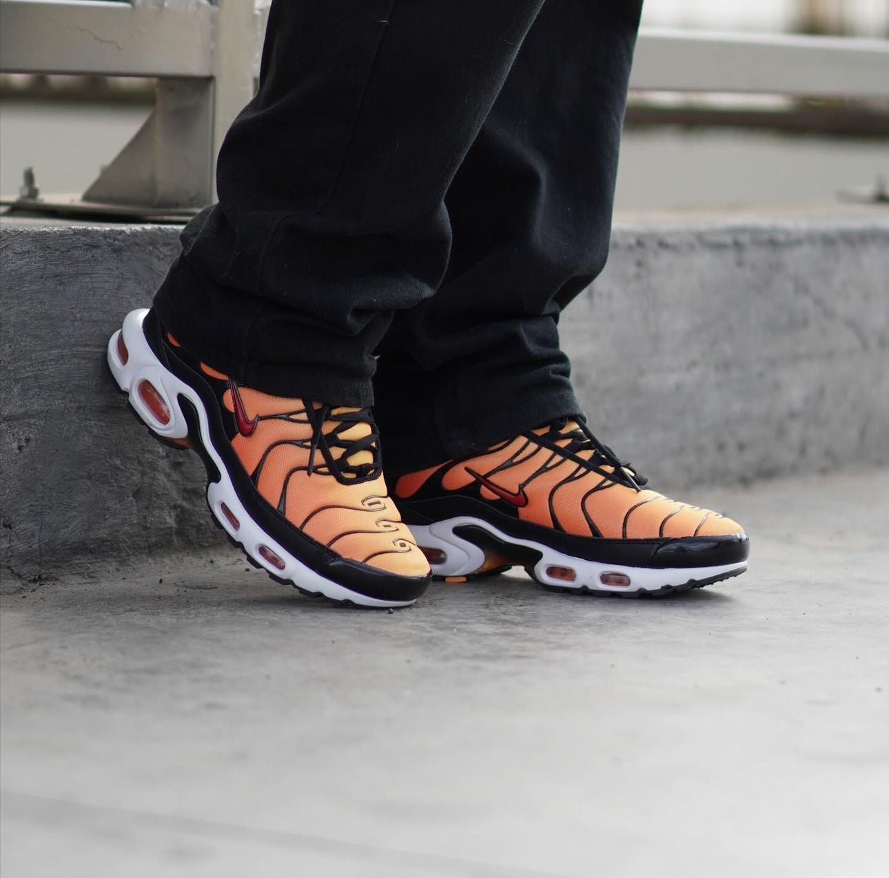 NIKE TN AMARILLO