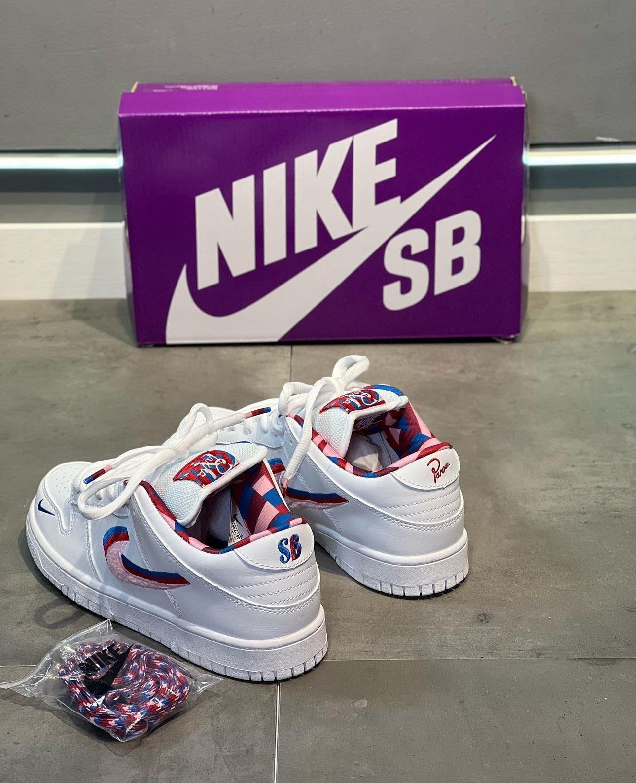 Nike SB Blanco Morado