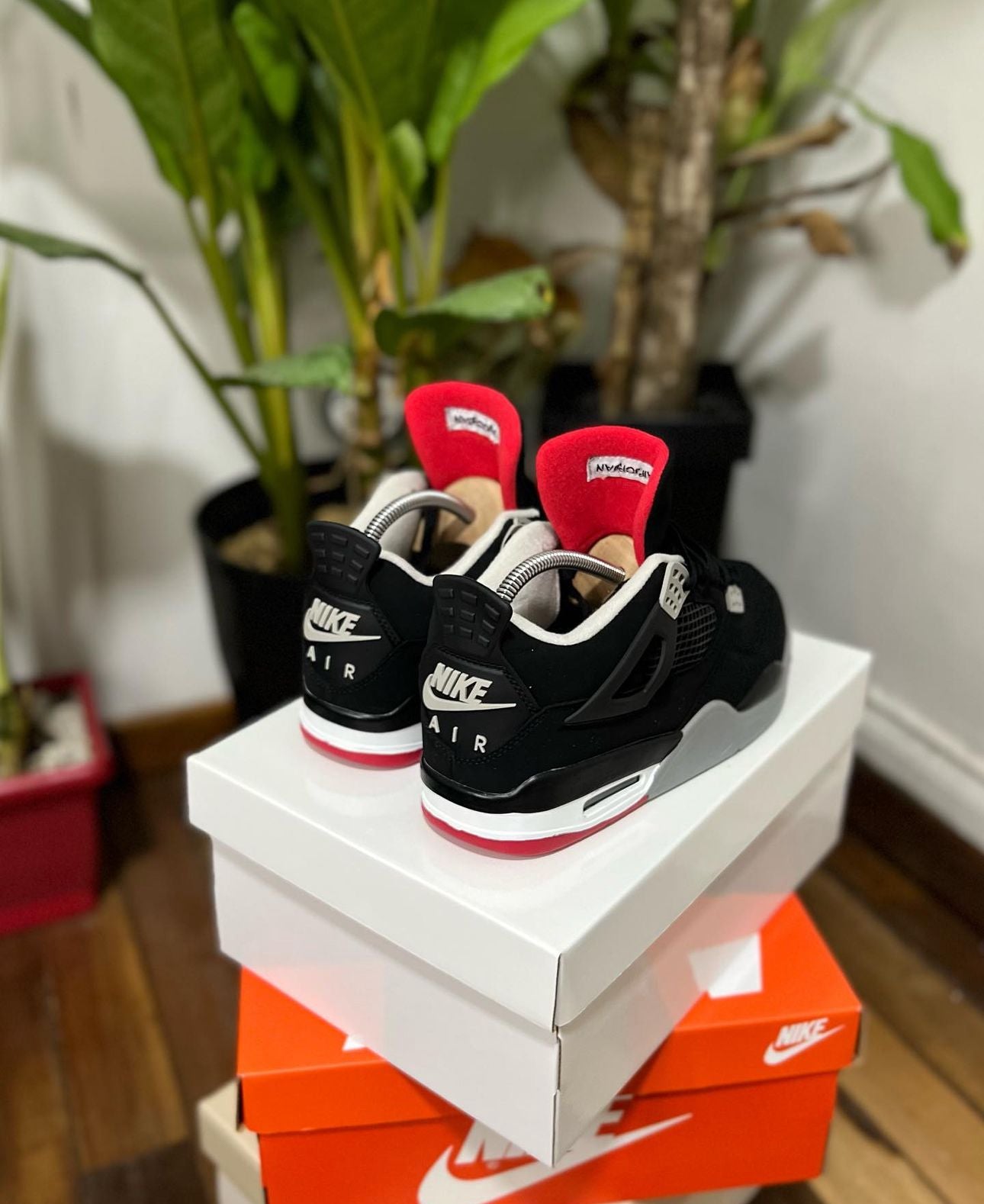 Jordan Retro Negro Rojo