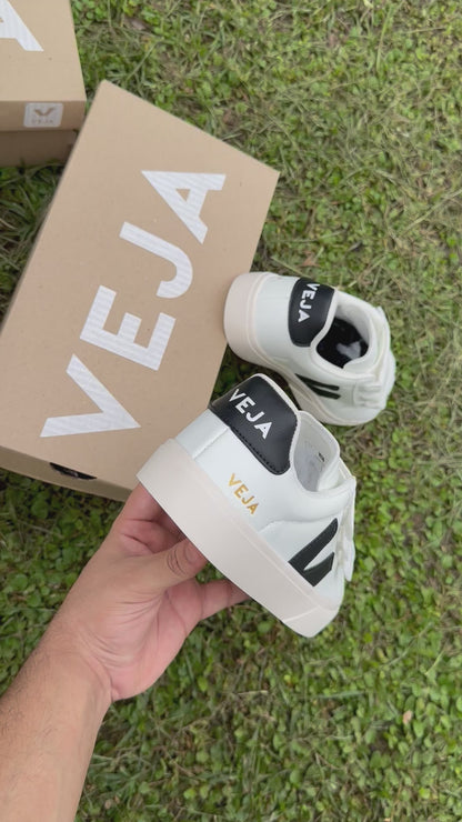 VEJA VELCRO BLANCO NEGRO